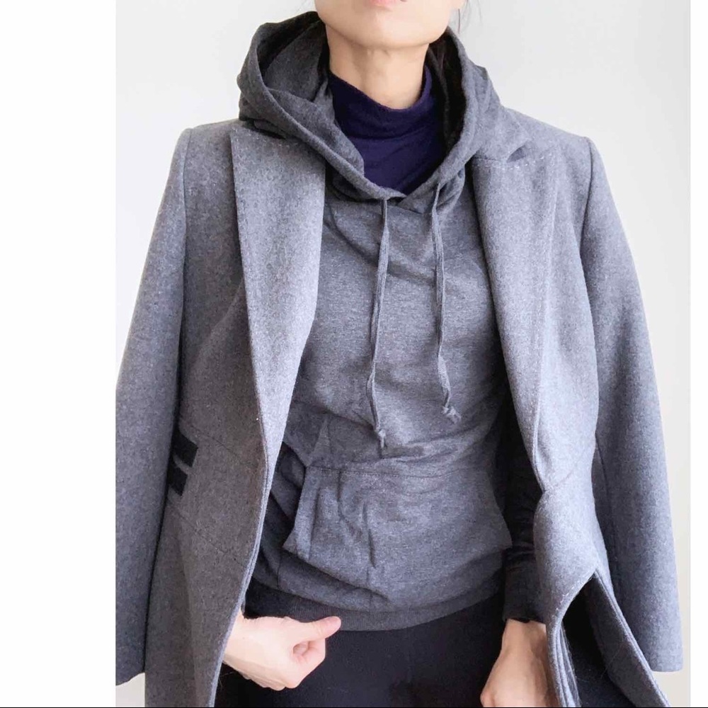 GREY HOODIE SWEATSHIRT